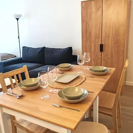 Apartment Equipe - Calme - Est Paris