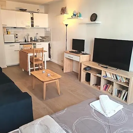 Apartment Equipe - Calme - Est